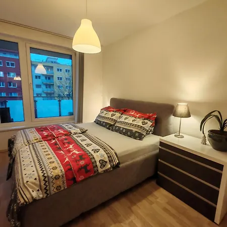 Apartment Boho Style With Garage And Large Terrace Pressburg